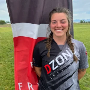 DZONE SKYDIVING - Rach Follett